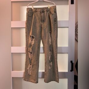 Distressed Women Jeans